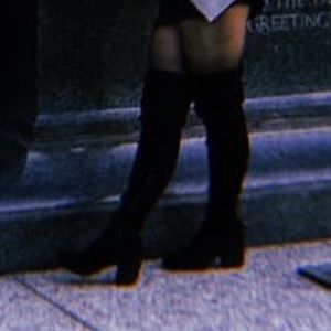 Black thigh high boots ❤️